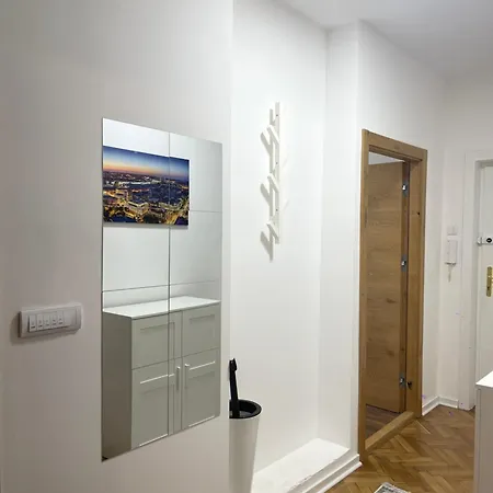 Cozy Double Bedroom Apartment Belgrad Exterior foto