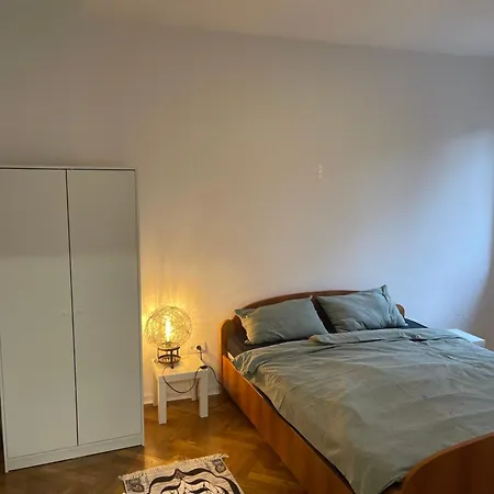 Cozy Double Bedroom Apartment Belgrad Exterior foto