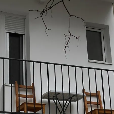 Cozy Double Bedroom Apartment Belgrad Exterior foto